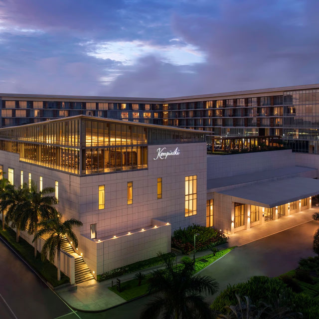 Crystal Inspired By Kempinski Hotel